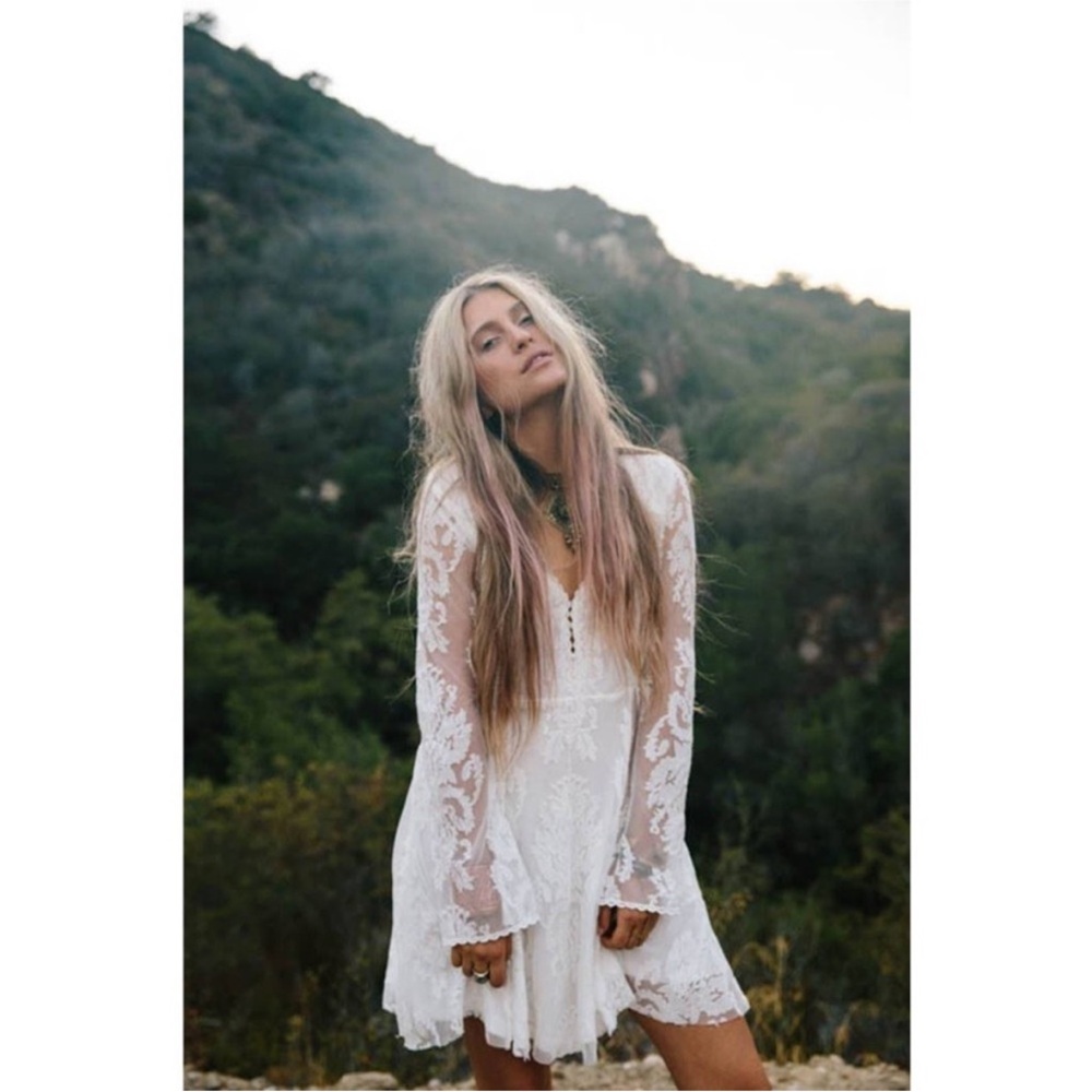 Free People Reign Lace Mini Dress - White Long Sleeve Boho Size 6 small medium
